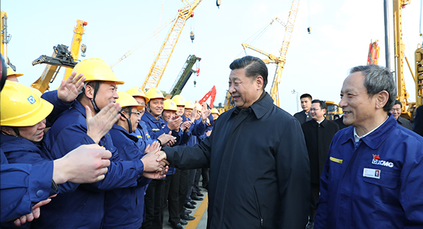 中共中央總書記、國家主席、中央軍委主席習(xí)近平親臨徐工集團(tuán)考察調(diào)研