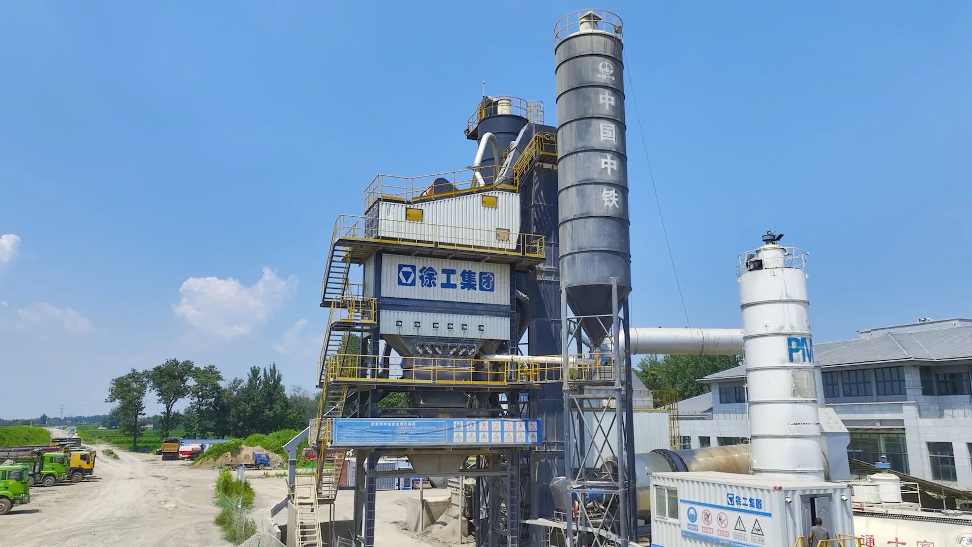 5000型！助力河南高速建設(shè)！