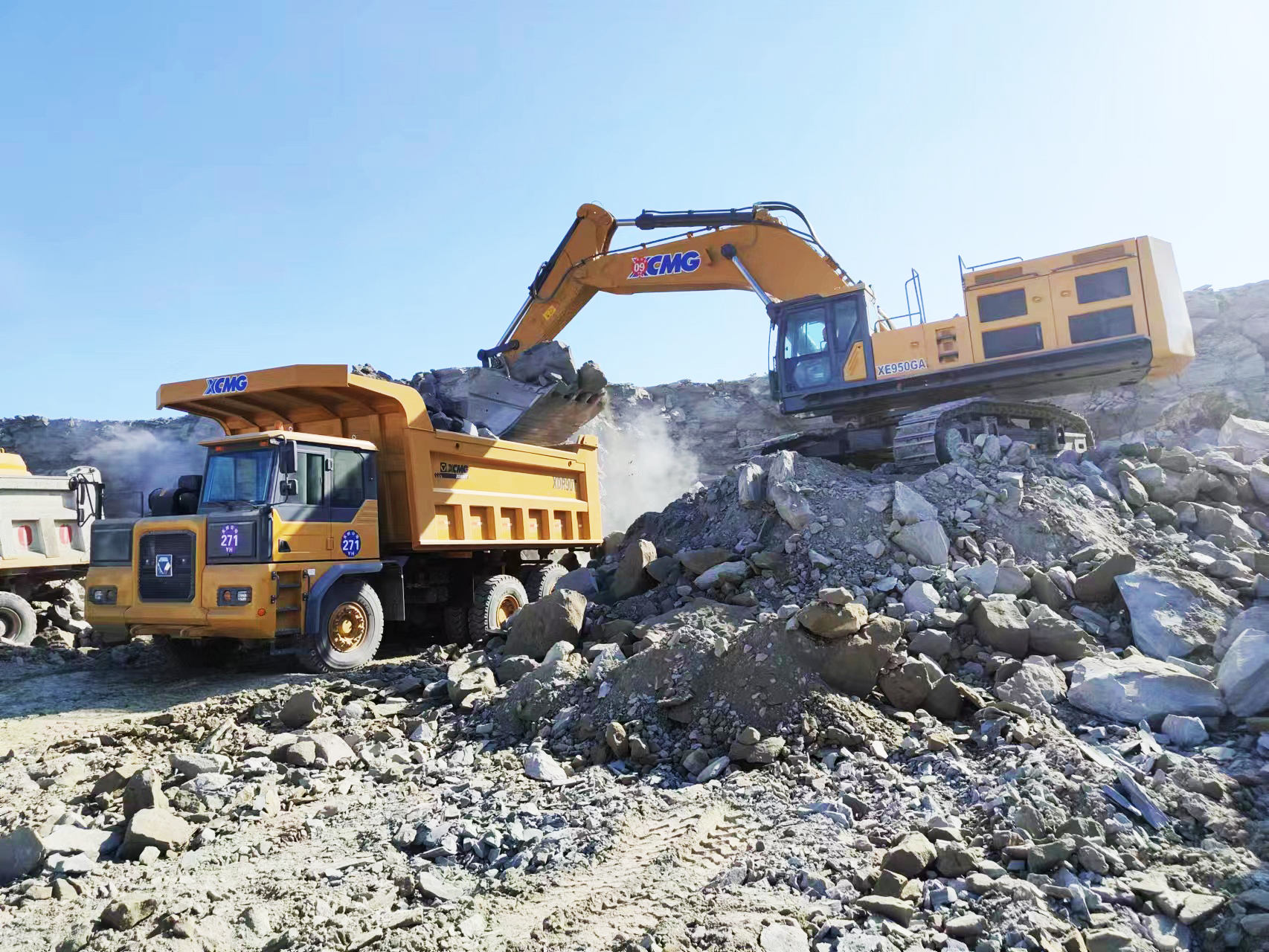 “黃金搭檔”—XE950GA與XDR90完美組合，高效賦能礦山開采