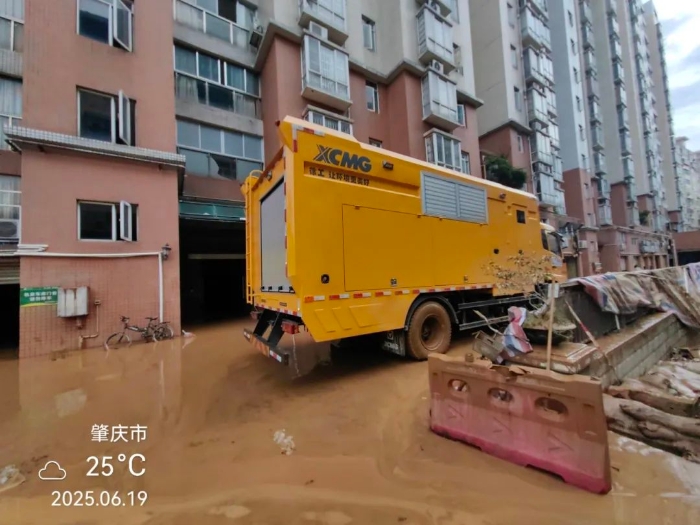 火速馳援！徐工多臺“抗洪勇士”全力迎戰(zhàn)!